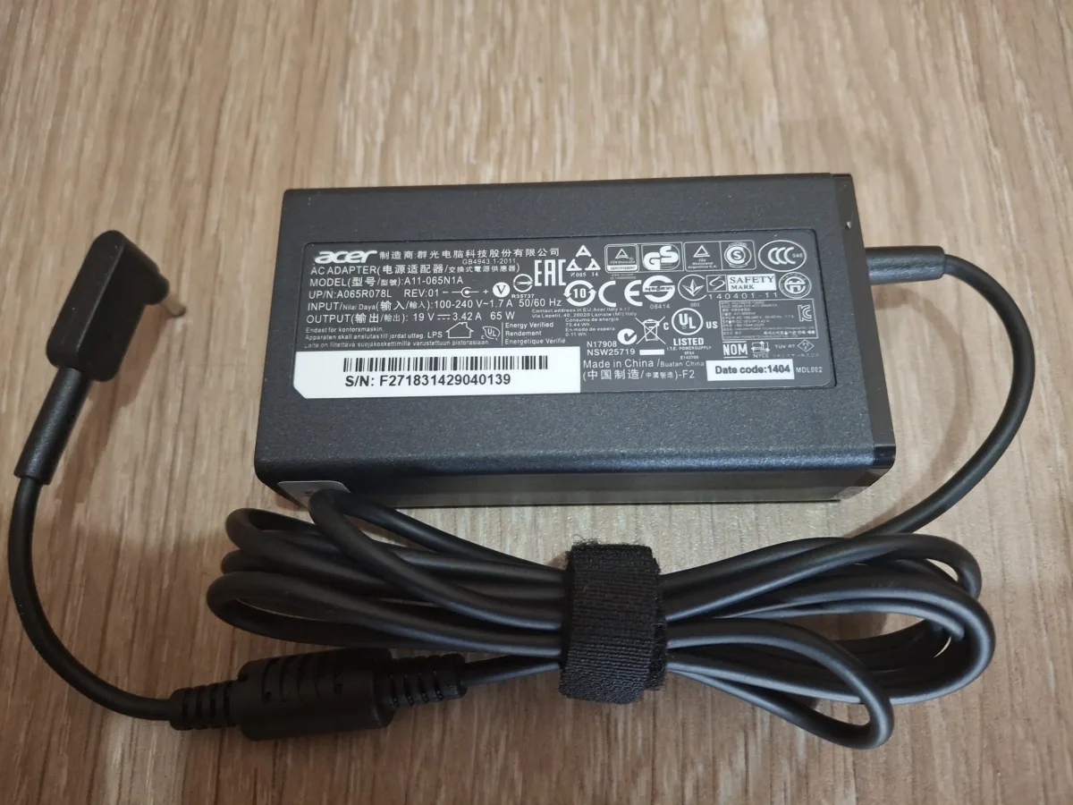 acer r5-571 n16p2 pa-1650-80 p3/s3/s5 punjac original novo