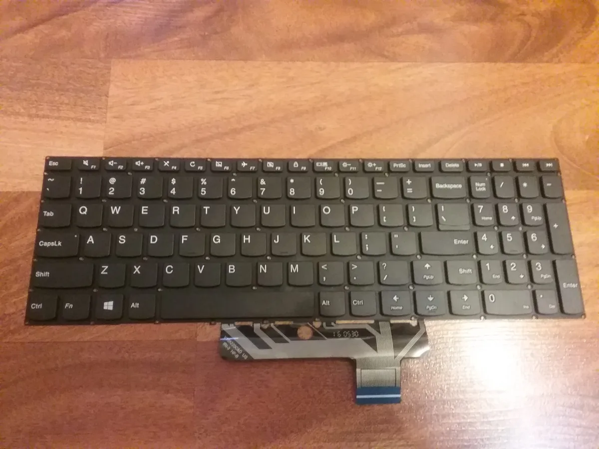 tastatura lenovo510S-15 510S-15IKB nova
