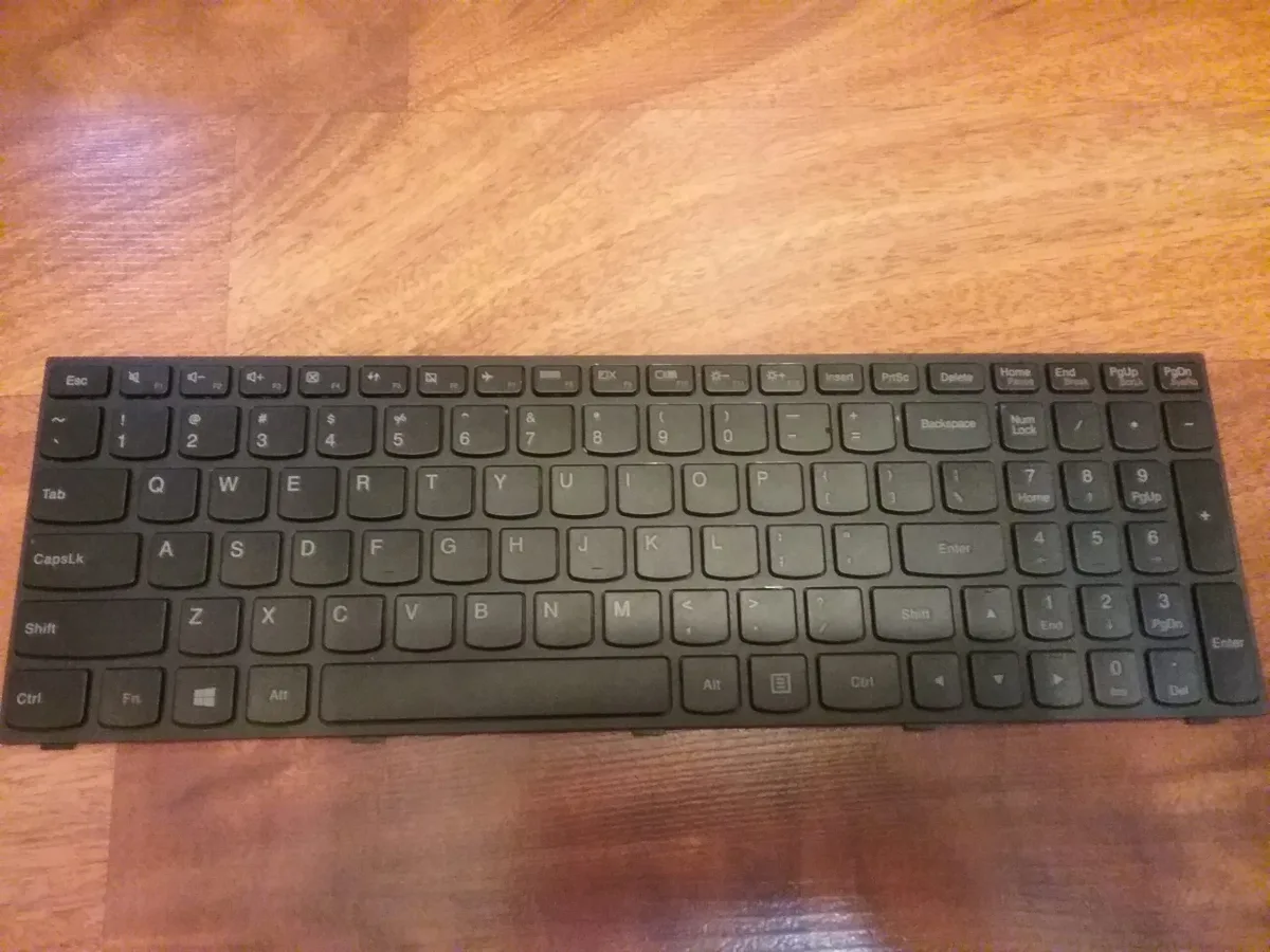 tastatura lenovo e51-70 m51-70 z51-75 z51-80 nova